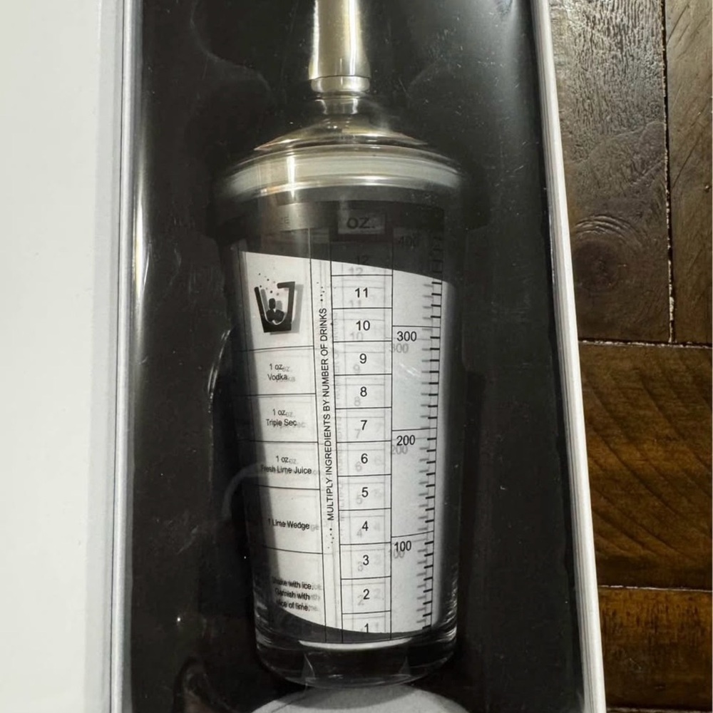 Stainless Steel Cocktail Shaker with Measurement Guide
